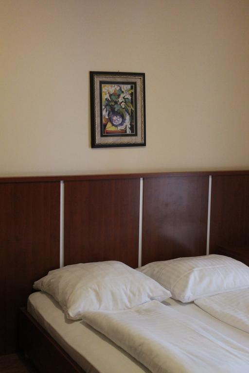 Hotel Atlas Residence Мюнхен Екстериор снимка
