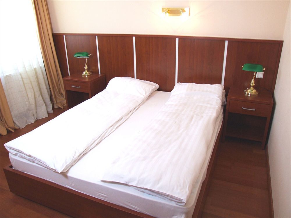 Hotel Atlas Residence Мюнхен Екстериор снимка