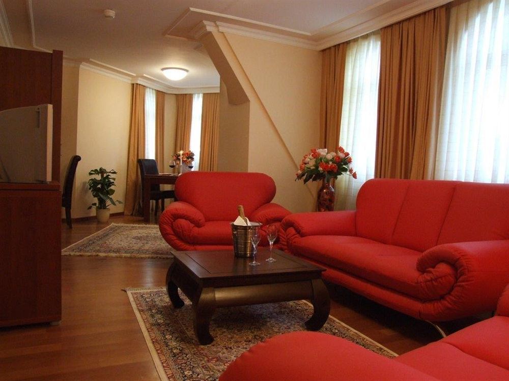 Hotel Atlas Residence Мюнхен Екстериор снимка